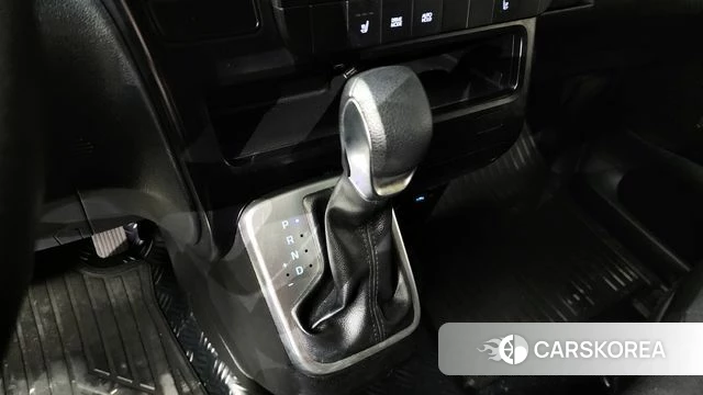 Hyundai Staria id 4178446 из Кореи 19