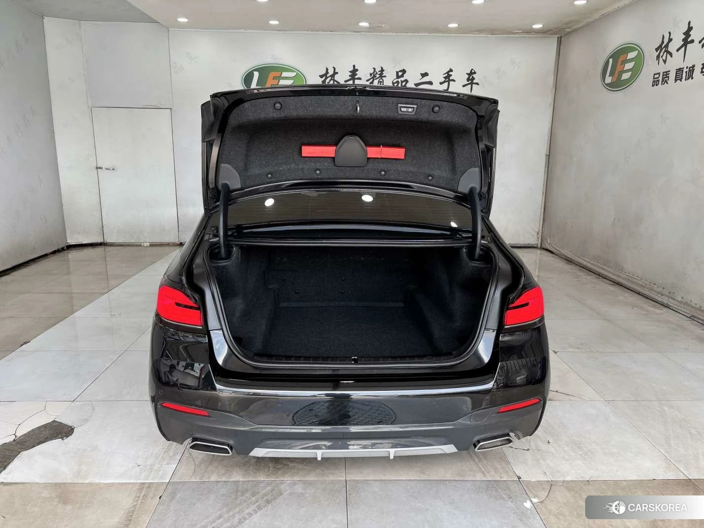 BMW 5 series id 4426733 из Китая 31
