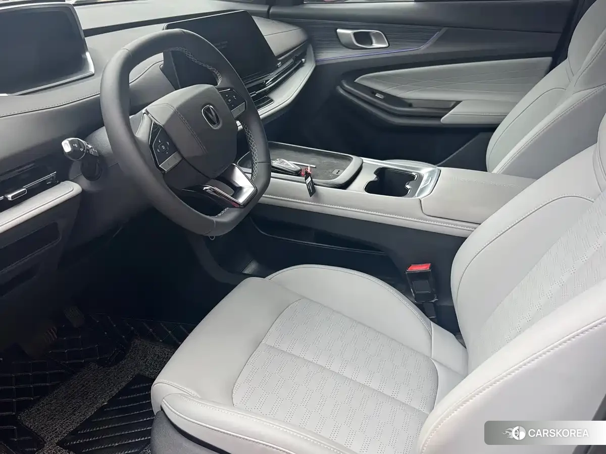 Chang'an CS55PLUS PHEV id 4680555 из Китая 9