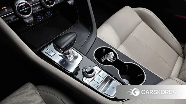 Genesis The New G70 id 3702776 из Кореи 19