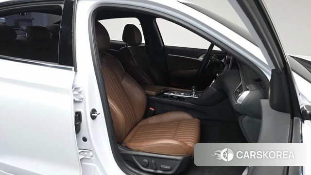 Genesis G70 id 3801342 из Кореи 19