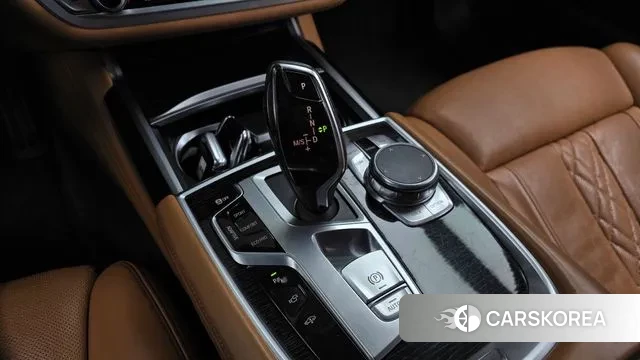 BMW 7 Series (G11) id 3622620 из Кореи 19