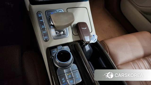 Genesis G90 id 3873240 из Кореи 19