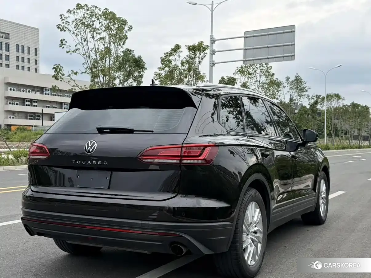 Volkswagen Touareg id 4654495 из Китая 13