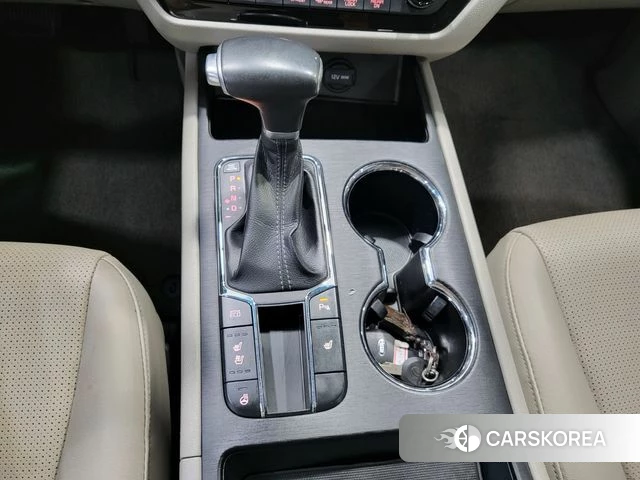 Kia The New Carnival id 4511733 из Кореи 19