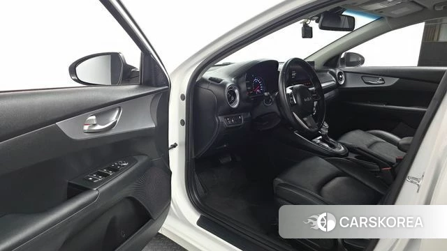 Kia The New K3 2nd generation id 4922960 из Кореи 30