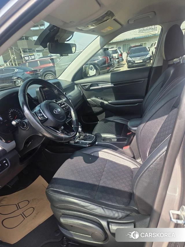 Kia Seltos id 4334125 из Кореи 18