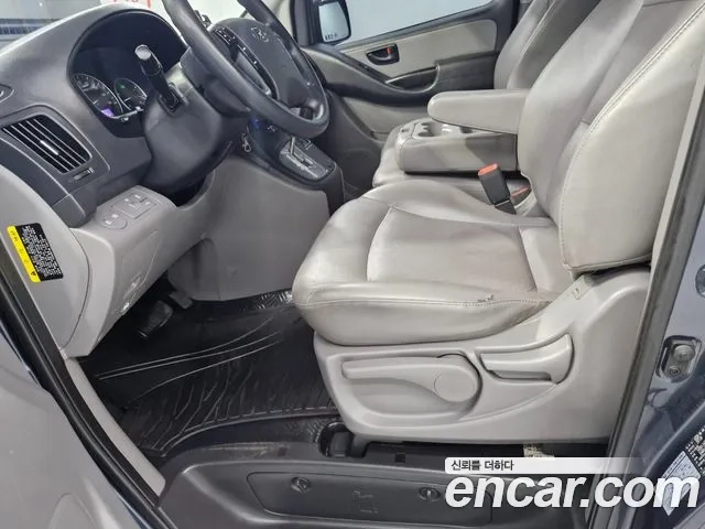 Hyundai The New Grand Starex id 2922871 из Кореи 19