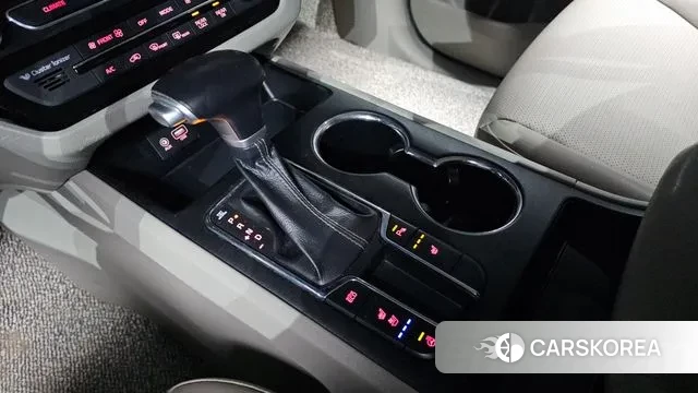 Kia The New Carnival id 3748187 из Кореи 19