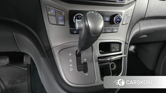 Hyundai The New Grand Starex id 4794445 из Кореи 19