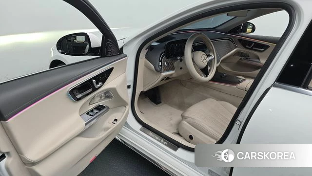 Mercedes-Benz E-Class W214 id 4675130 из Кореи 32