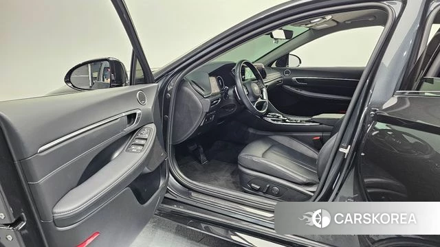 Hyundai Sonata (DN8) id 4942307 из Кореи 29