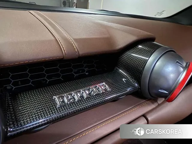 Ferrari 812 GTS id 2964872 из Кореи 16