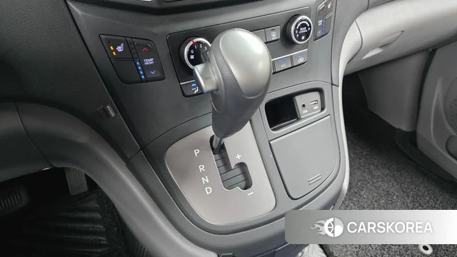 Hyundai The New Grand Starex id 4377582 из Кореи 19