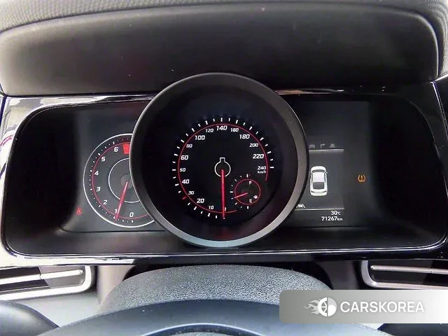 Hyundai Avante (CN7) id 3043084 из Кореи 17