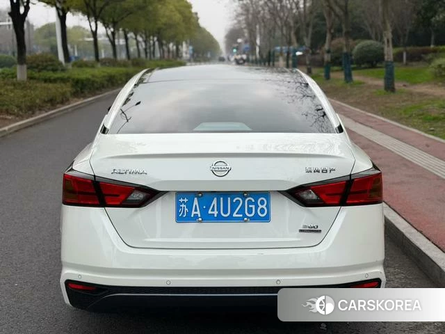 Nissan Teana id 4262438 из Китая 9