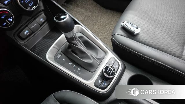 Hyundai Venue id 4940991 из Кореи 30