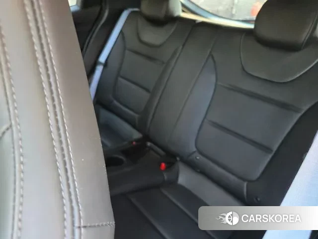 Hyundai Veloster (JS) id 3307846 из Кореи 19