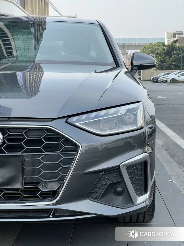 Audi A4L id 4262622 из Китая 31