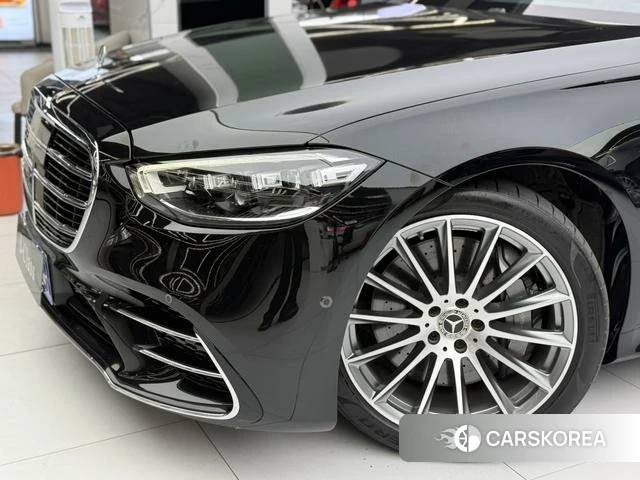 Mercedes-Benz S-class id 4297377 из Китая 13