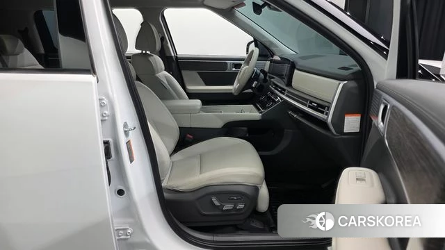 Hyundai Santa Fe (MX5) id 3817648 из Кореи 18