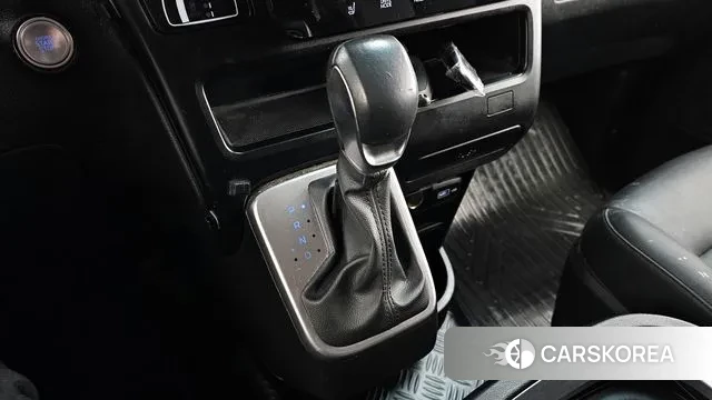 Hyundai Staria id 3360096 из Кореи 19