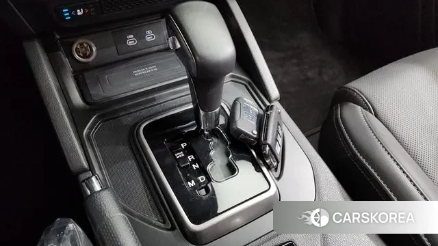 Ssangyong The New Rexton Sports Cannes id 3310213 из Кореи 19