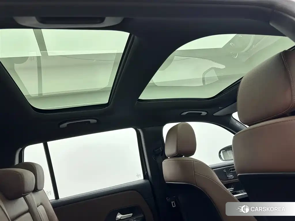 Mercedes-Benz GLB id 4538708 из Китая 29