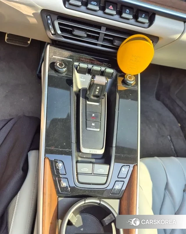 Porsche 911(992) id 3695504 из Кореи 19