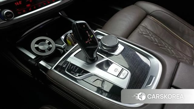 BMW 7 Series (G11) id 4684304 из Кореи 19