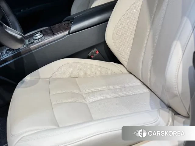 Maserati Ghibli id 3616415 из Кореи 11