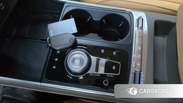 Kia The New Carnival 4th Generation id 3805320 из Кореи 19