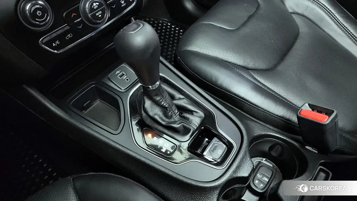 Jeep Cherokee (KL) id 1442887 из Кореи 19