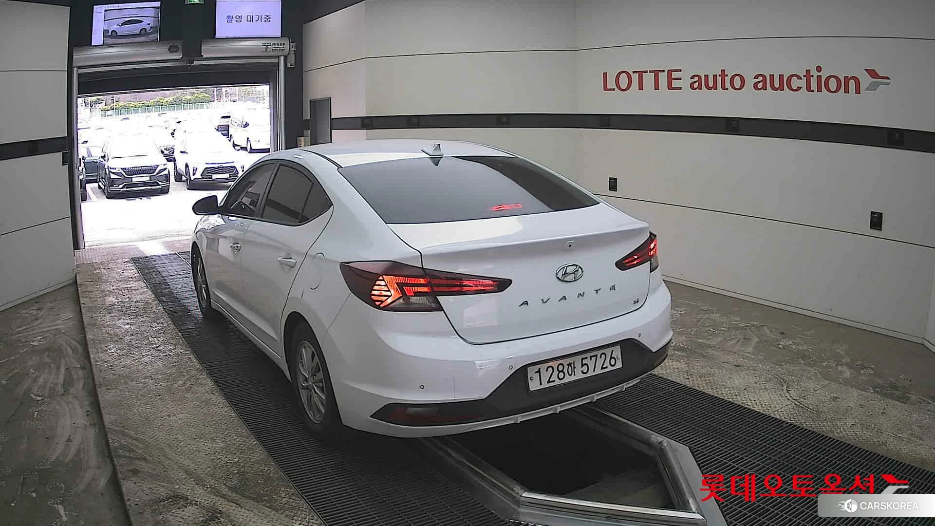 Hyundai Avante id 3869350 из Кореи 36