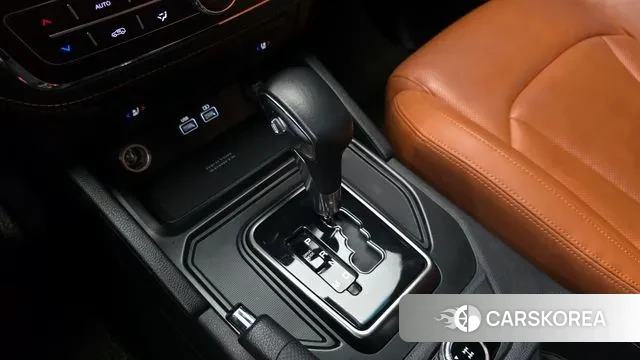 Ssangyong The New Rexton Sports Cannes id 3764666 из Кореи 19