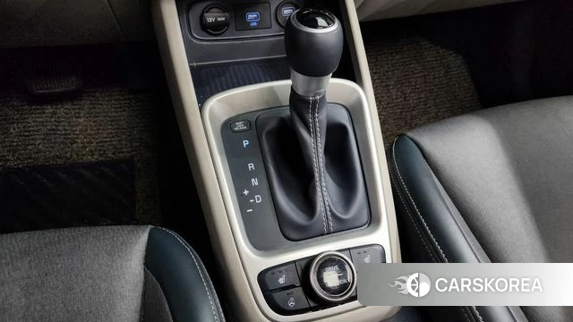 Hyundai Venue id 3911370 из Кореи 19