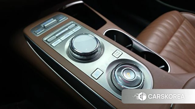 Genesis GV70 id 4187240 из Кореи 19