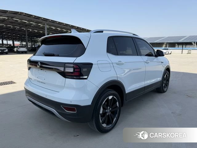 Volkswagen Exploring the shadow id 4276141 из Китая 12
