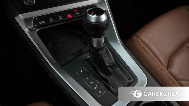 Audi Q3 (F3) id 4619952 из Кореи 32