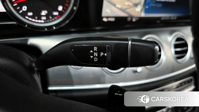 Mercedes-Benz E-Class W213 id 3873264 из Кореи 19