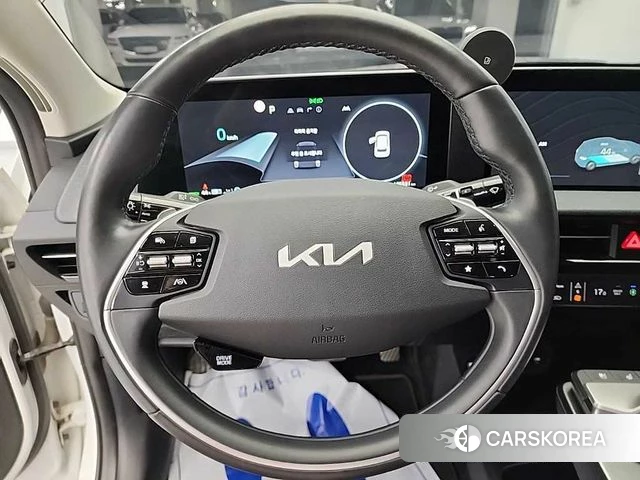 Kia EV6 id 4401767 из Кореи 18