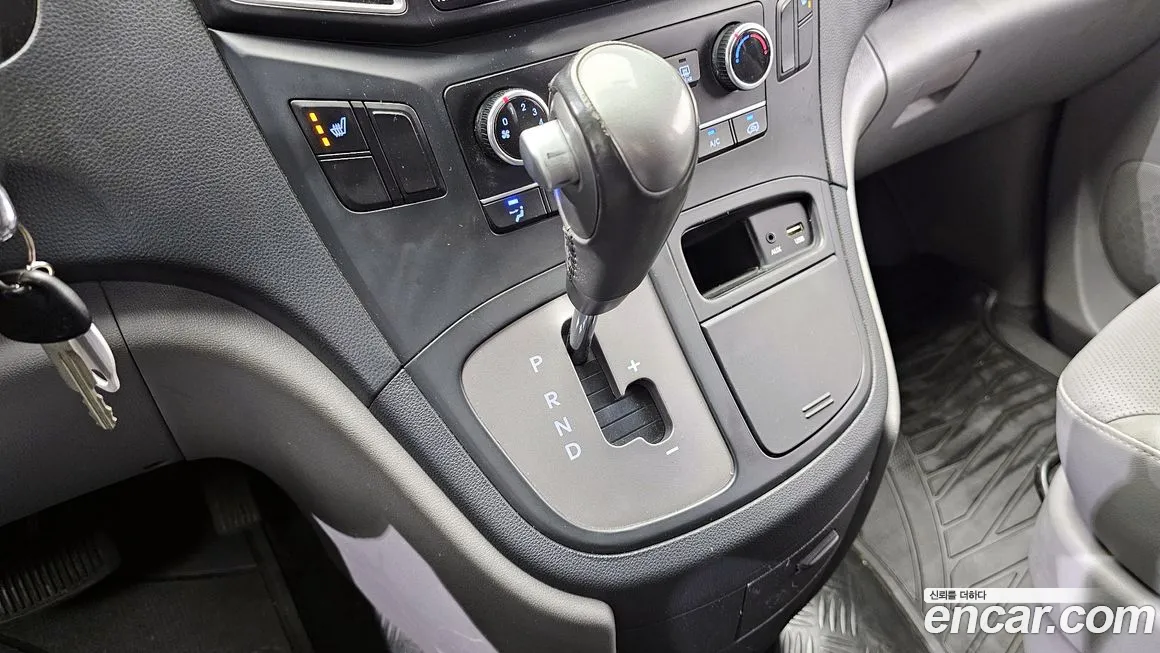 Hyundai The New Grand Starex id 2003209 из Кореи 19