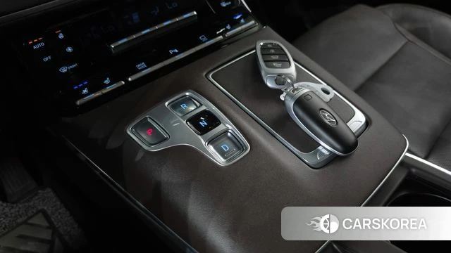 Hyundai The New Grandeur IG id 4736990 из Кореи 38