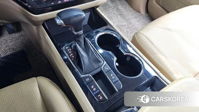 Kia The New Carnival id 3351001 из Кореи 19