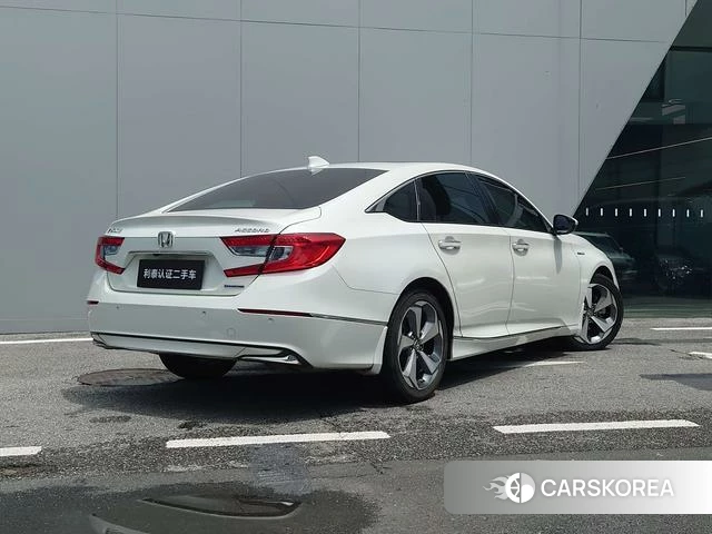 Honda Accord id 4393541 из Китая 14