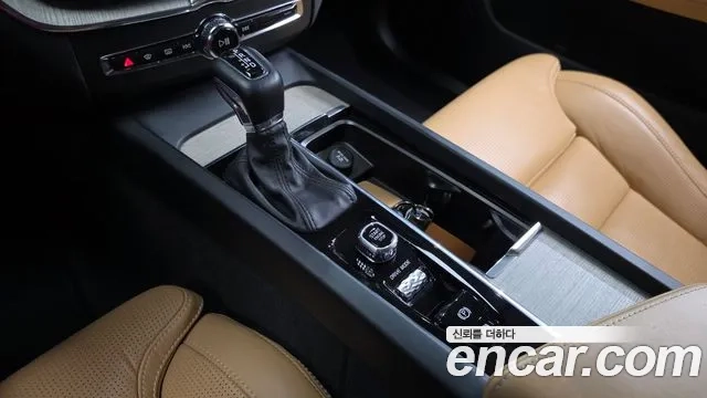 Volvo XC60 second Generation id 2945937 из Кореи 19