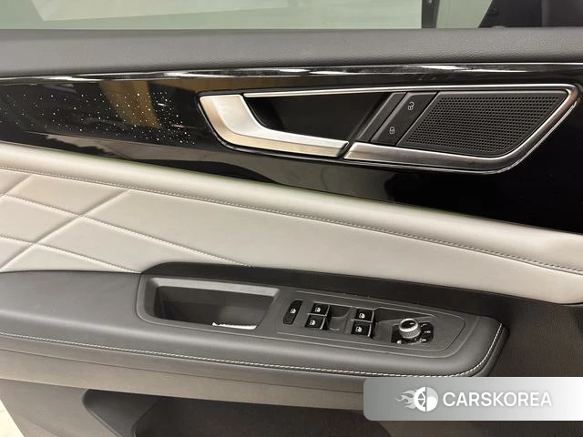 Volkswagen Tourang id 4259867 из Китая 17