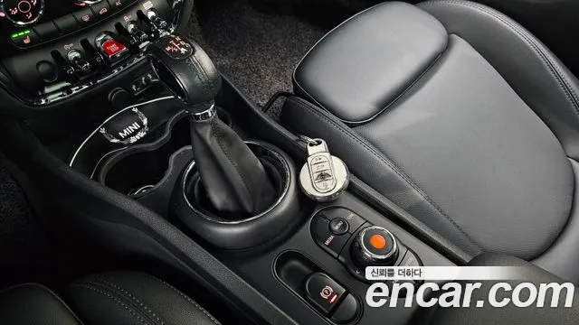 Mini Cooper Clubman id 2475642 из Кореи 19