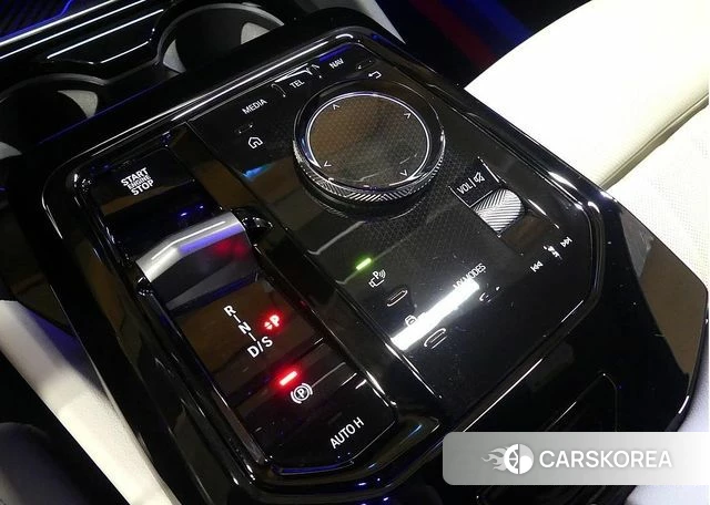 BMW 5 Series (G60) id 3838226 из Кореи 19