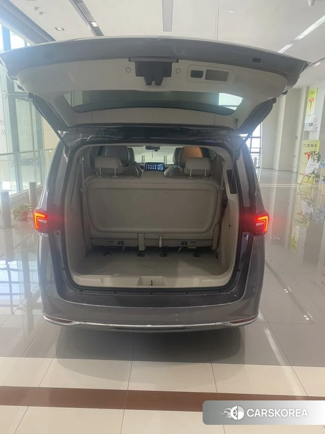 Buick GL8 id 4238475 из Китая 11